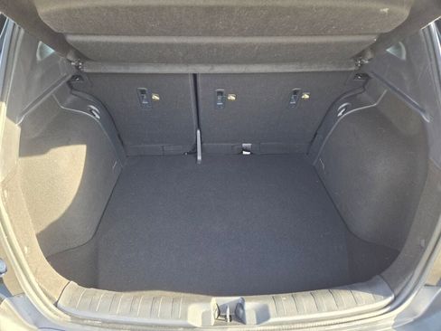 Used 2020 Nissan Kicks SV image 14