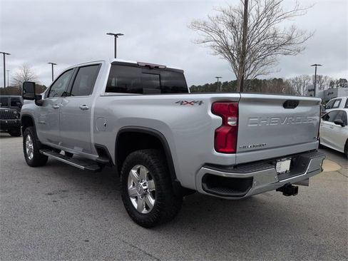 Used 2020 Chevrolet Silverado 2500 LTZ w/ LTZ Premium Package image 6