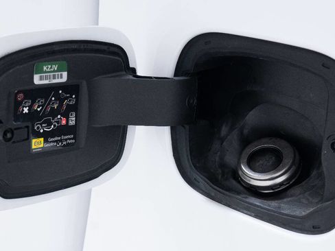 Used 2020 RAM 1500 Laramie w/ Sport Appearance Package image 23