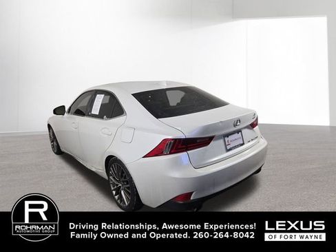 Used 2015 Lexus IS 250 AWD image 8