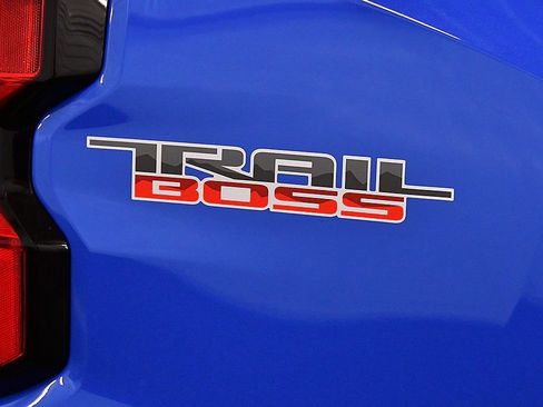 New 2026 Chevrolet Colorado Trail Boss AWD/4WD image 10