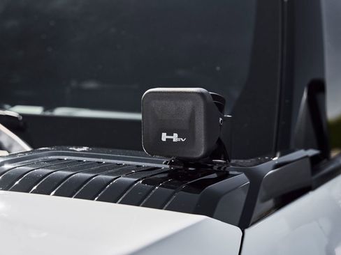 Used 2022 GMC Hummer EV Edition 1 w/ LPO, Illumination Package AWD/4WD image 9