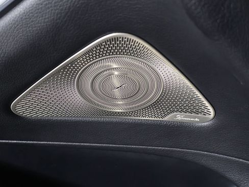 Used 2023 Mercedes-Benz S 500 4MATIC w/ AMG Line image 43