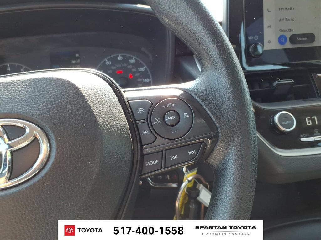 Used 2024 Toyota Corolla LE FWD image 19