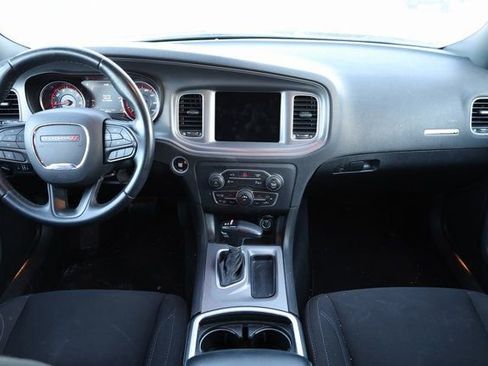 Used 2023 Dodge Charger SXT image 17