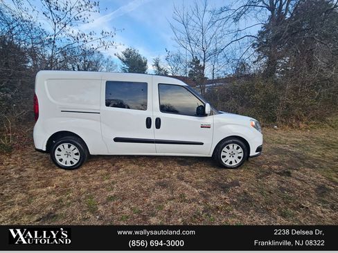 Used 2019 RAM ProMaster City Tradesman SLT image 4