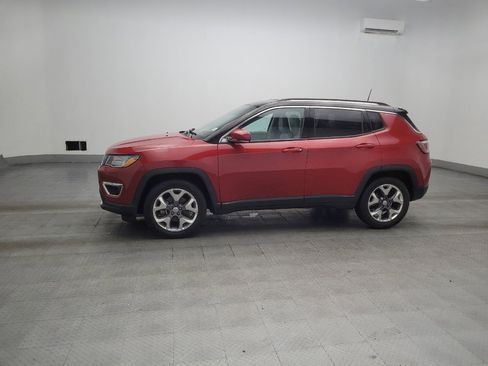 Used 2019 Jeep Compass Limited FWD image 2