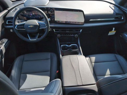 New 2026 Chevrolet Traverse LT w/ Driver Confidence Package FWD image 34