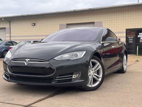 Used 2013 Tesla Model S image 1