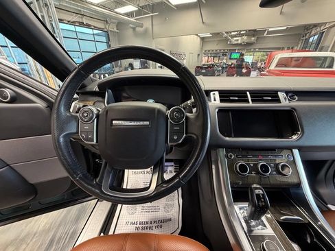 Used 2016 Land Rover Range Rover Sport Supercharged AWD/4WD image 11