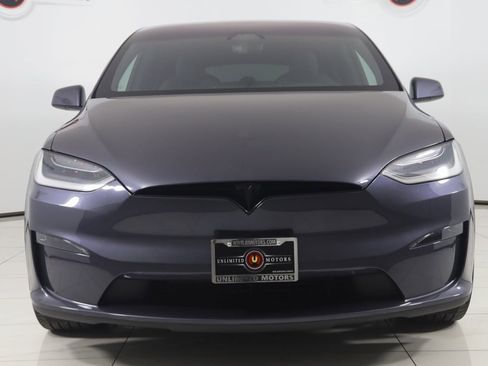 Used 2022 Tesla Model X image 64