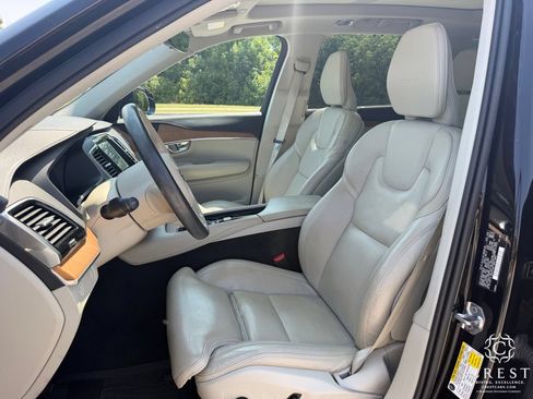 Used 2019 Volvo XC90 T6 Inscription w/ Advanced Package AWD/4WD image 11