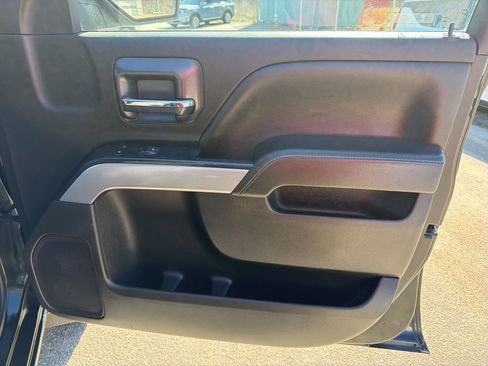 Used 2019 Chevrolet Silverado 1500 LT w/ All Star Edition image 29