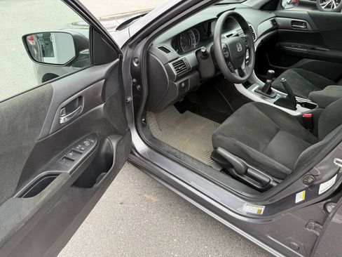 Used 2013 Honda Accord LX image 13