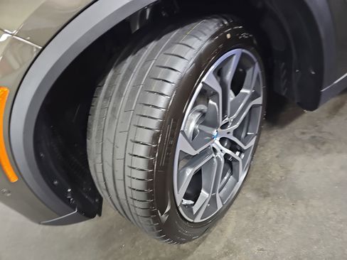 New 2026 BMW X5 xDrive50e AWD/4WD image 35
