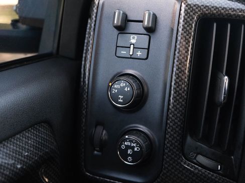 Used 2015 Chevrolet Silverado 1500 LT w/ All Star Edition image 39