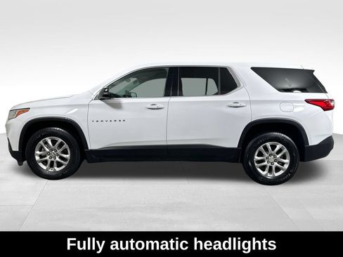 Used 2021 Chevrolet Traverse LS AWD/4WD image 7