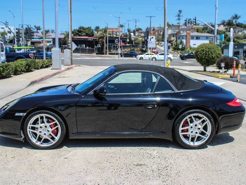 Used 2009 Porsche 911 Carrera 4S AWD/4WD image 31