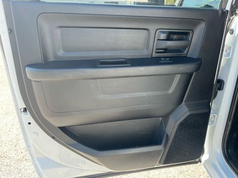 Used 2022 RAM 1500 Tradesman w/ Chrome Appearance Group AWD/4WD image 22