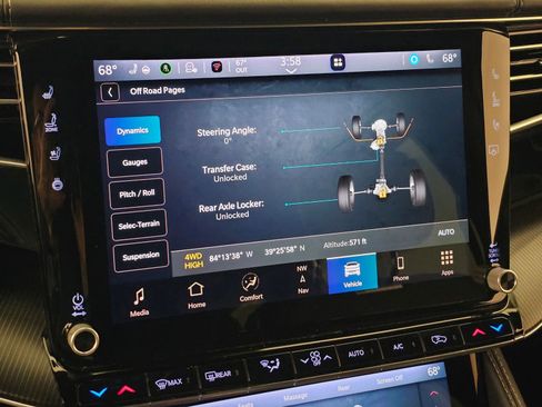 Used 2024 Jeep Grand Wagoneer L Series II w/ Quick Order Packagew 28T image 32