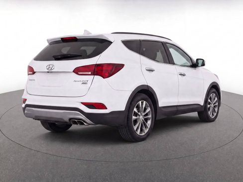 Used 2018 Hyundai Santa Fe Sport 2.0T AWD/4WD image 4