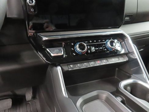 Used 2024 GMC Sierra 2500 Denali w/ Denali Reserve Package image 68