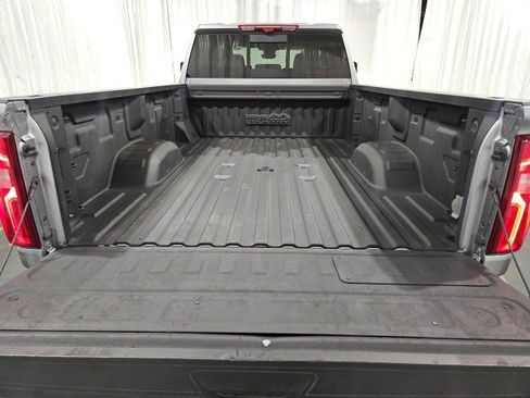 Certified 2024 Chevrolet Silverado 3500 High Country w/ High Country Premium Package image 17