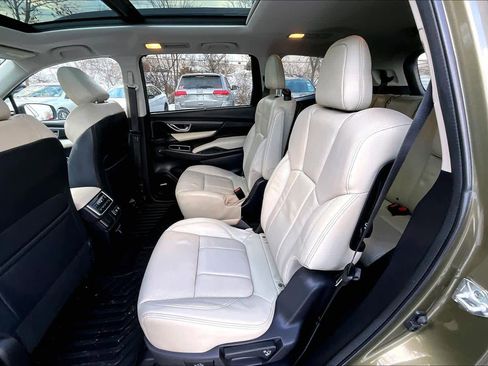 Used 2022 Subaru Ascent Limited w/ Technology Package image 19