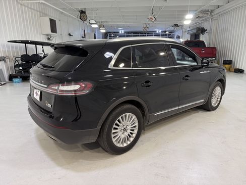 Used 2020 Lincoln Nautilus FWD image 5