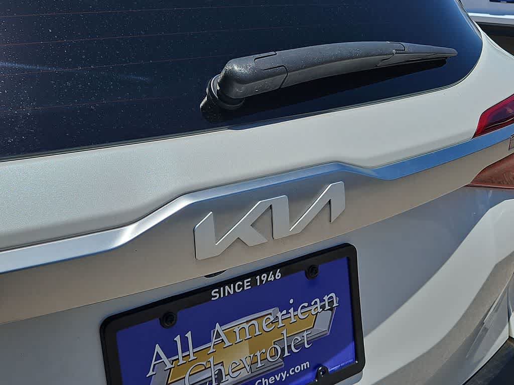 Used 2022 Kia Seltos S FWD image 11