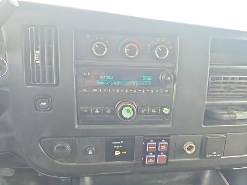 Used 2017 GMC Savana 2500 w/ All Terrain Package RWD image 22