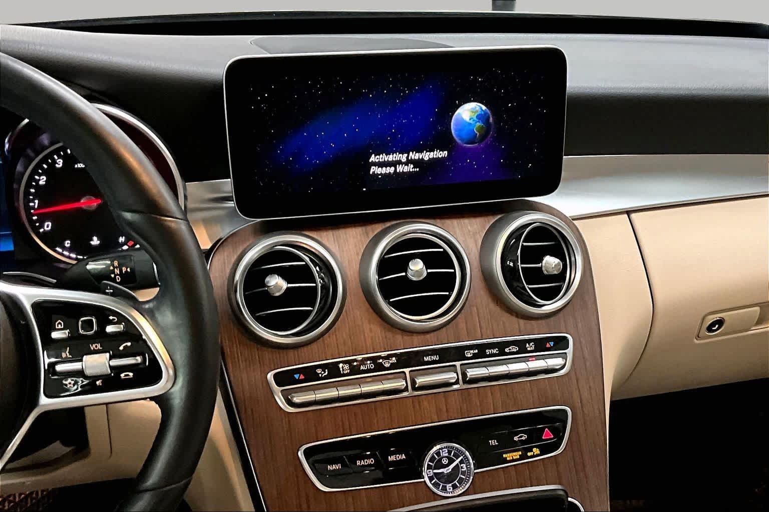 Used 2020 Mercedes-Benz C 300 4MATIC Sedan image 7
