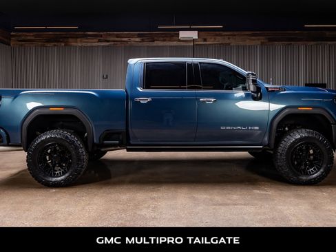 Used 2025 GMC Sierra 2500 Denali w/ Denali Reserve Package image 11