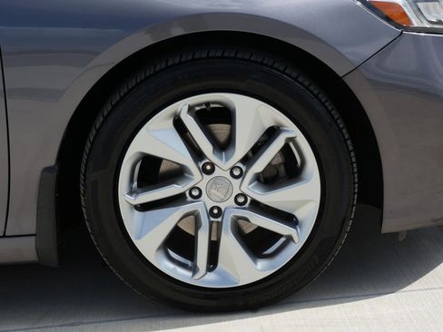 Used 2019 Honda Accord LX image 19