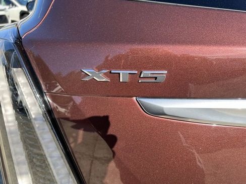 Used 2022 Cadillac XT5 Sportv w/ Technology Package image 33