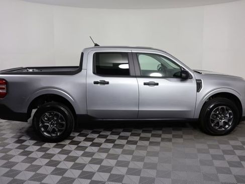 Used 2024 Ford Maverick XLT image 9