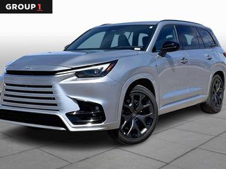 Used 2025 Lexus TX 500h AWD w/ Technology Package video 1