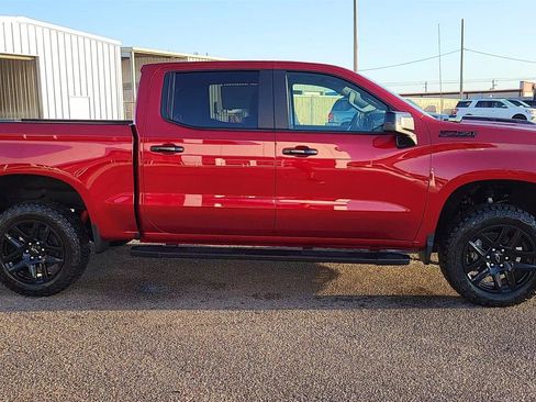 New 2025 Chevrolet Silverado 1500 LT Trail Boss w/ Dark Appearance Package image 9
