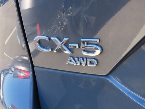 Used 2023 MAZDA CX-5 Carbon Edition image 18