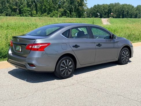 Used 2018 Nissan Sentra S FWD image 30