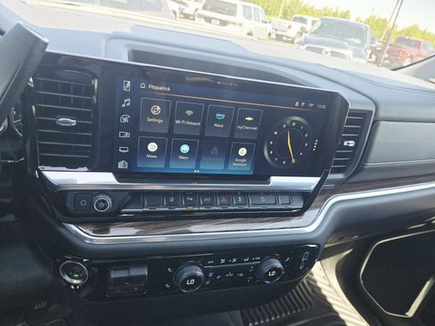 Used 2025 Chevrolet Silverado 2500 LT w/ All Star Edition AWD/4WD image 29