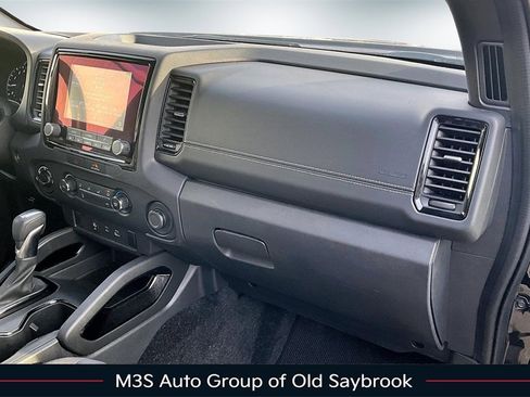 Used 2023 Nissan Frontier SV w/ Midnight Edition Package image 26