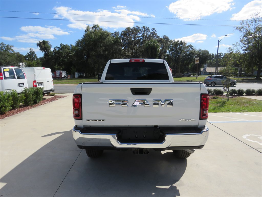 Used 2025 RAM 2500 Big Horn AWD/4WD image 12