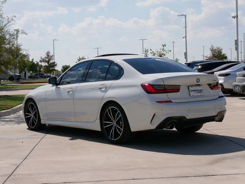 Used 2019 BMW 330i Sedan w/ M Sport Package RWD image 7
