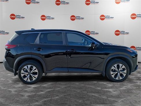 Certified 2023 Nissan Rogue SV image 4
