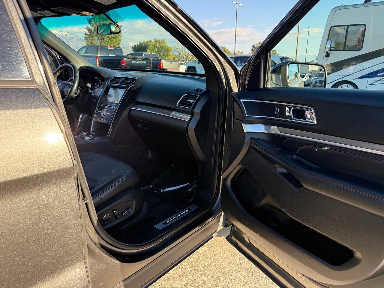 Used 2017 Ford Explorer Sport w/ Equipment Group 401A AWD/4WD image 24
