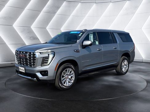 Certified 2025 GMC Yukon XL Denali AWD/4WD image 1
