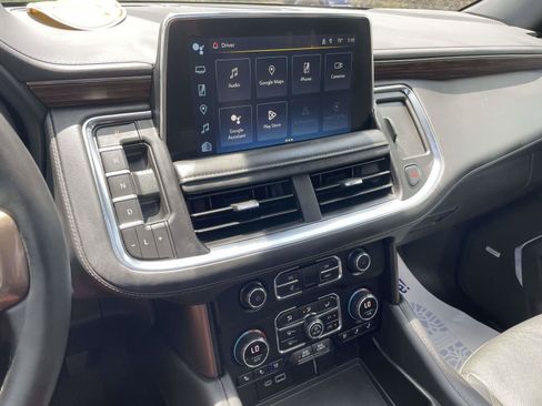 Used 2023 Chevrolet Tahoe High Country RWD image 13