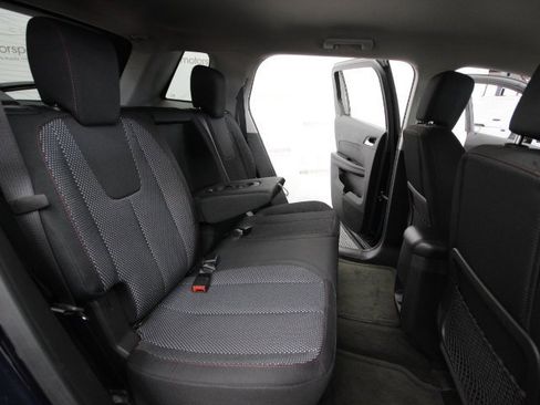 Used 2017 GMC Terrain SLE image 22