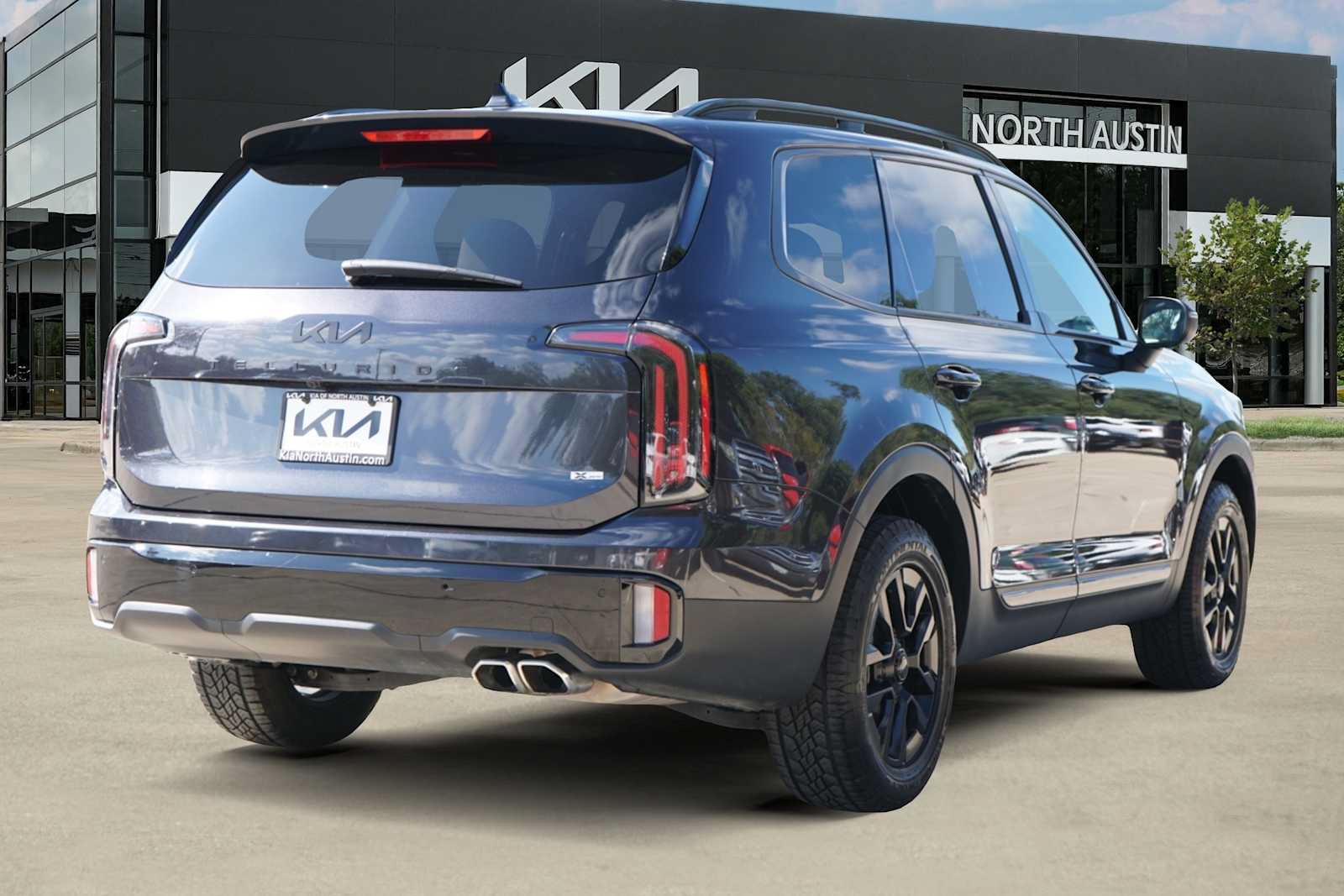 Certified 2025 Kia Telluride AWD image 5